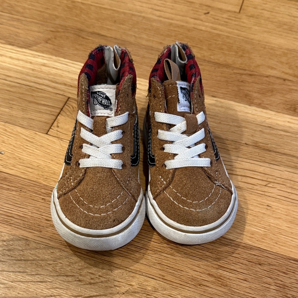 Vans Toddler Sk8-Hi Zip Water Resistant MTE Shoe